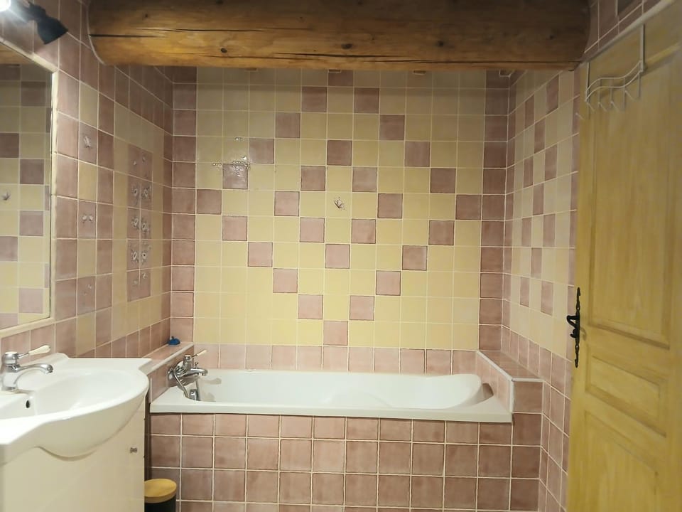 Maison de village à Riez de 87m2 House in Provence-Alpes-Côte d'Azur