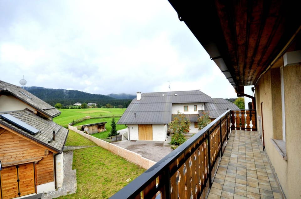 Property building, Day, Natural landscape, View (from property/room), Balcony/Terrace, Mountain view