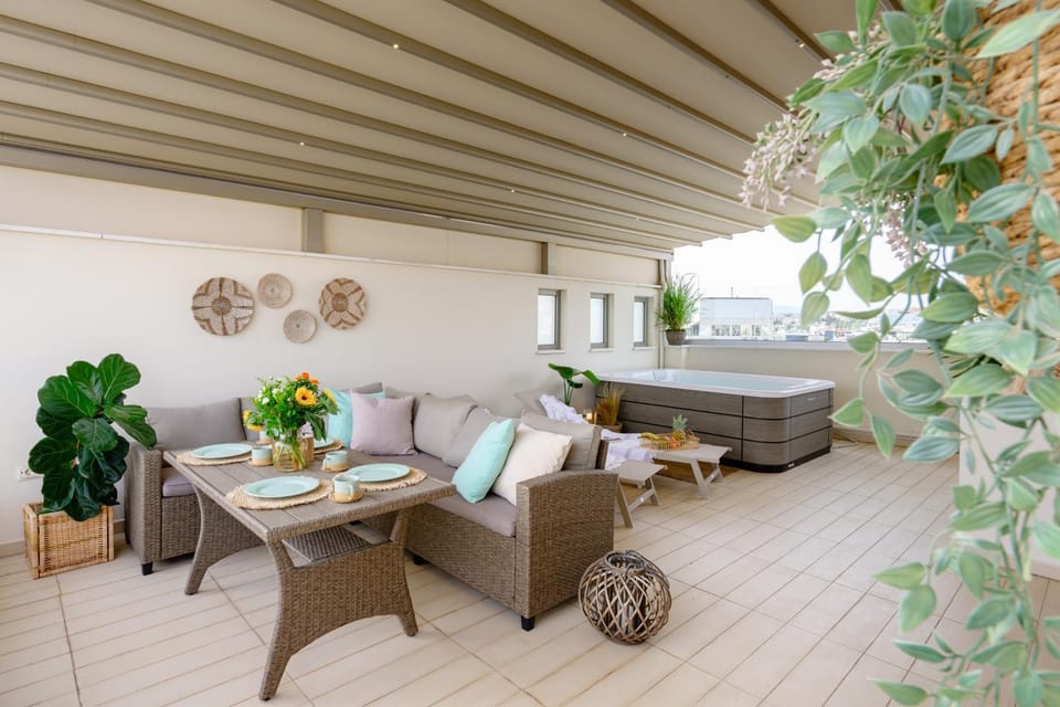 Hot Tub, Balcony/Terrace