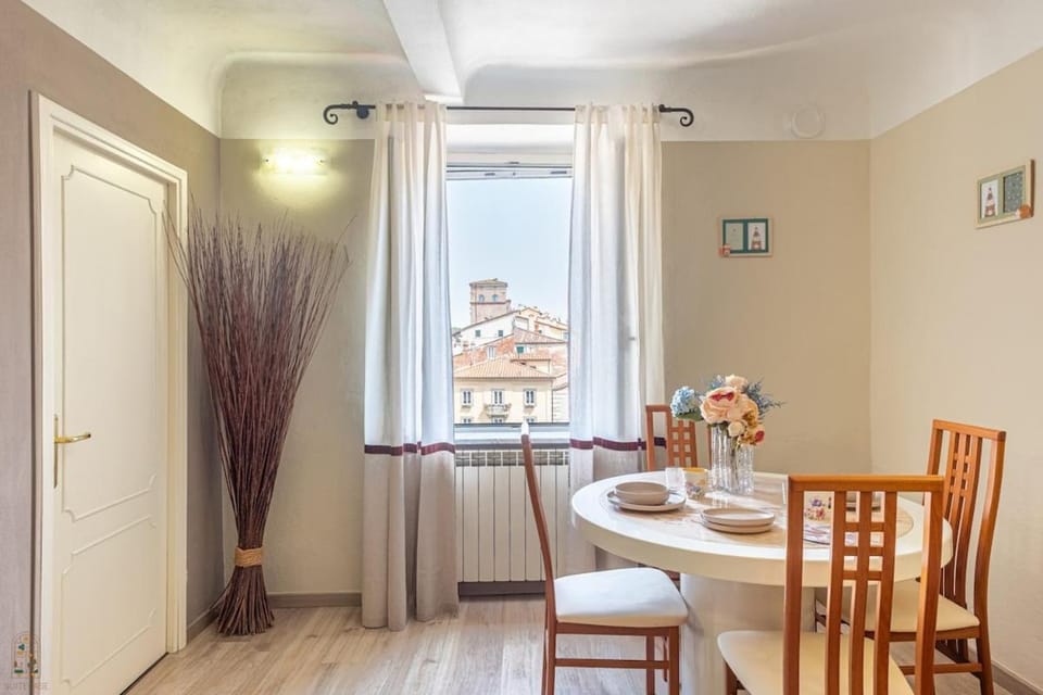 Panoramic View from a Beautiful Lucca Apartment Apartment in Capannori