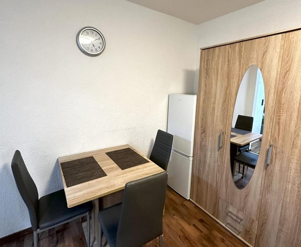 TV and multimedia, Dining area