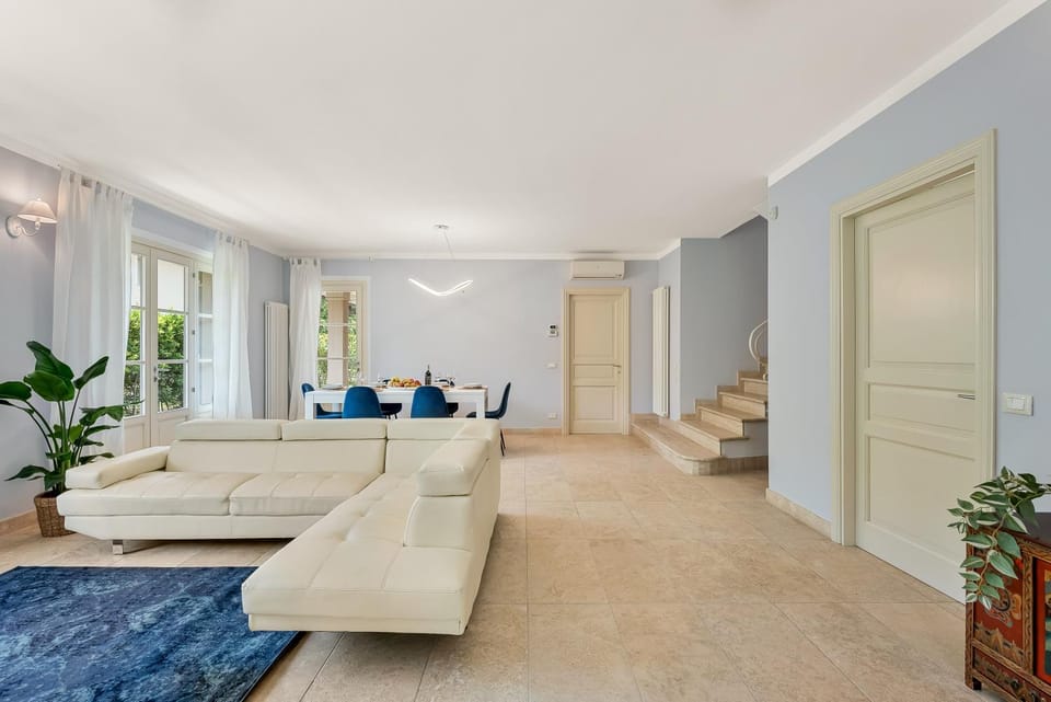 GOLDEN LUXE - Villa Golden next Twiga Beach Club Villa in Pietrasanta