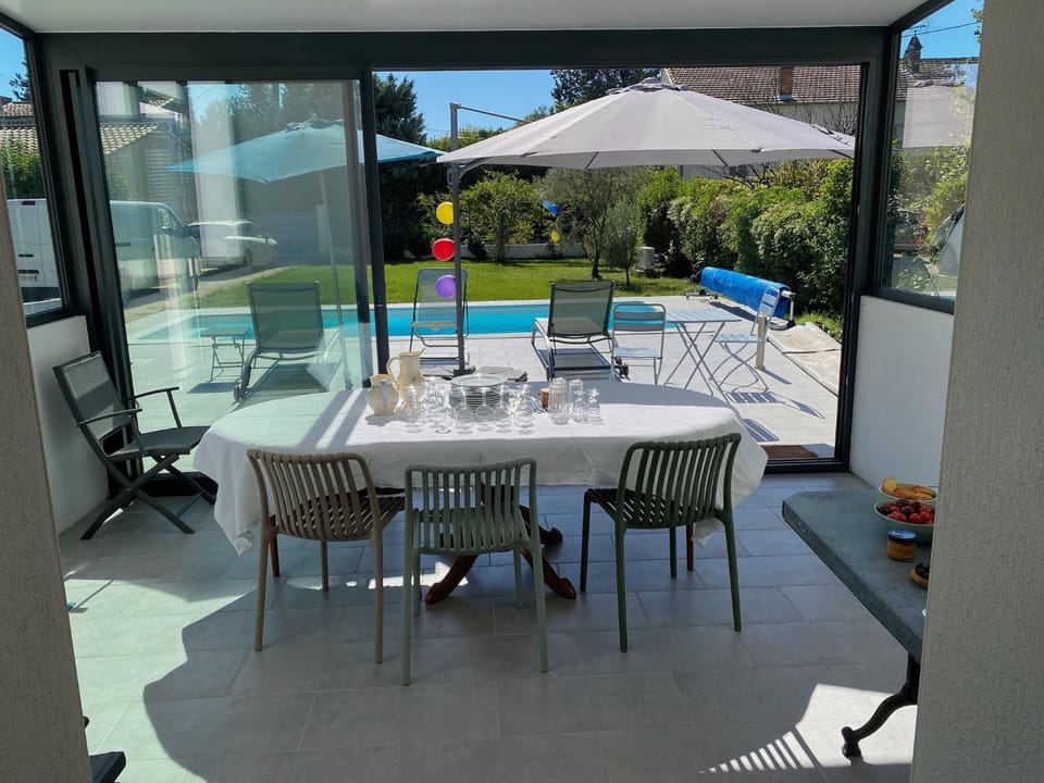 Balcony/Terrace, Dining area