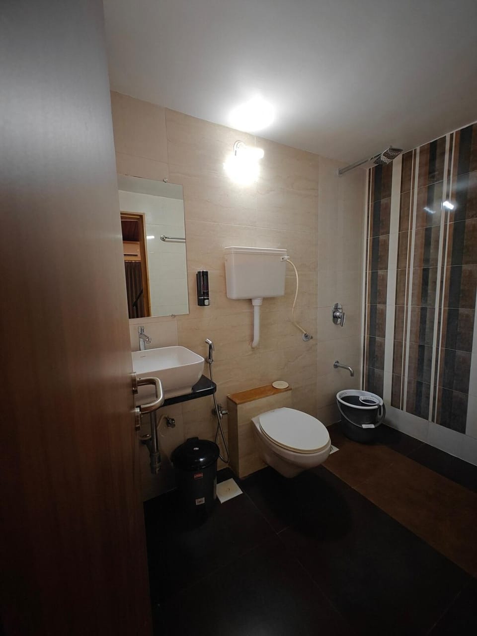 Fortside Escape - Malavli Apartment in Maharashtra