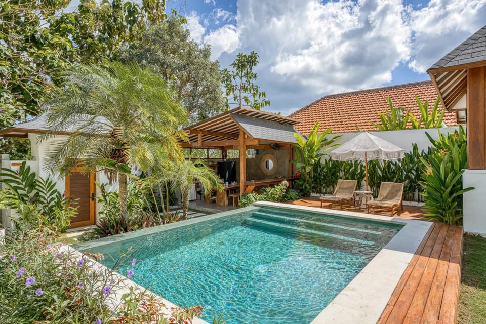 Off site, Day, Natural landscape, View (from property/room), Garden view, Swimming pool