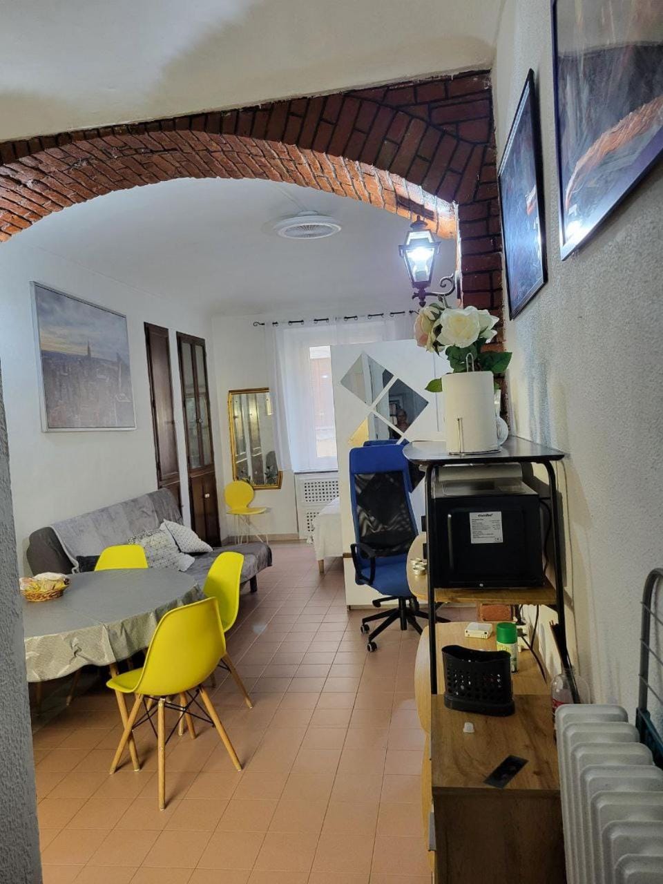 Living room, Dining area