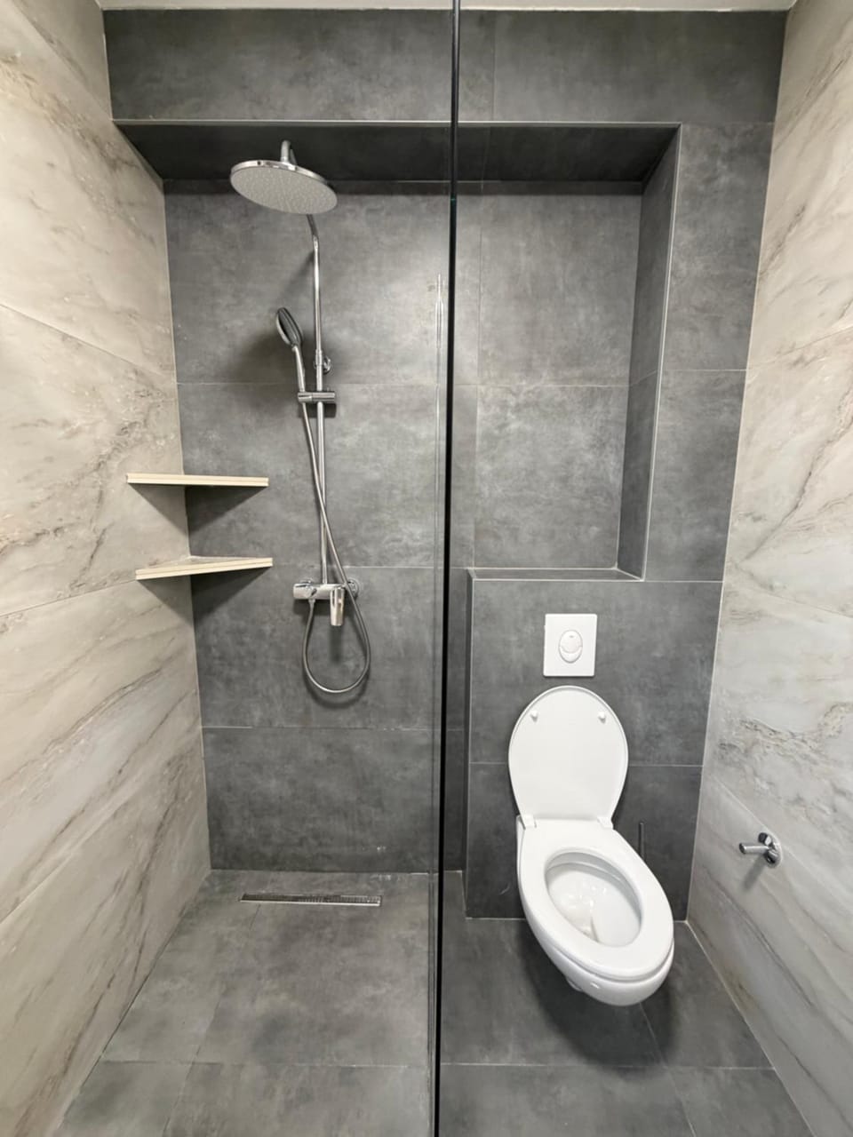 Shower, Toilet, Bathroom