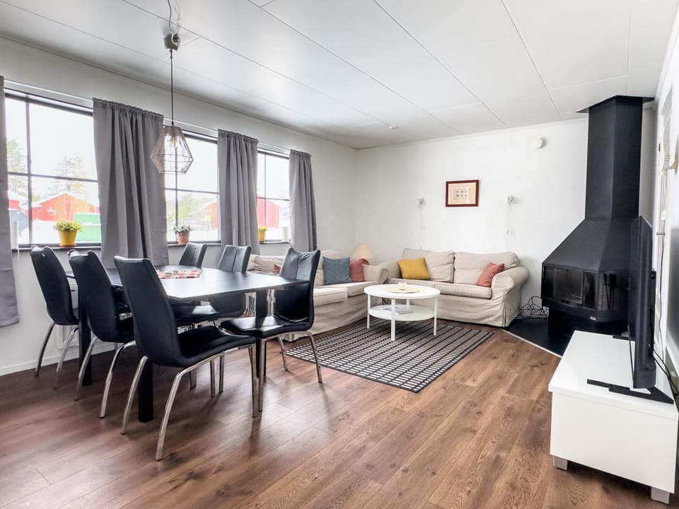 Parstuga centralt i Tandådalen, lägenhet A - söndagsbyten House in Sweden