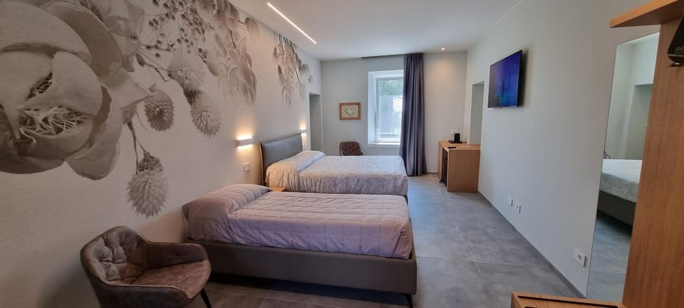 Bedroom, Bedroom