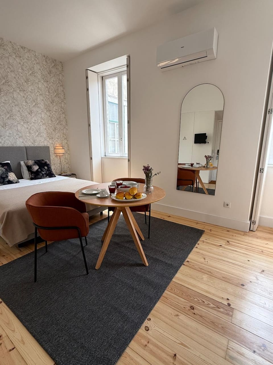 Stay in Misericórdia 24 7 automatic check-in Apartment in Lisbon