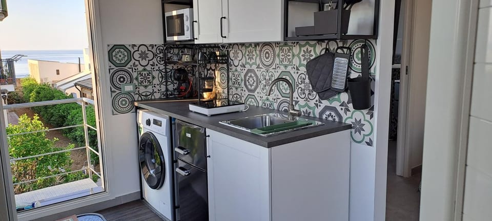 MonoMare Apartment in Avola