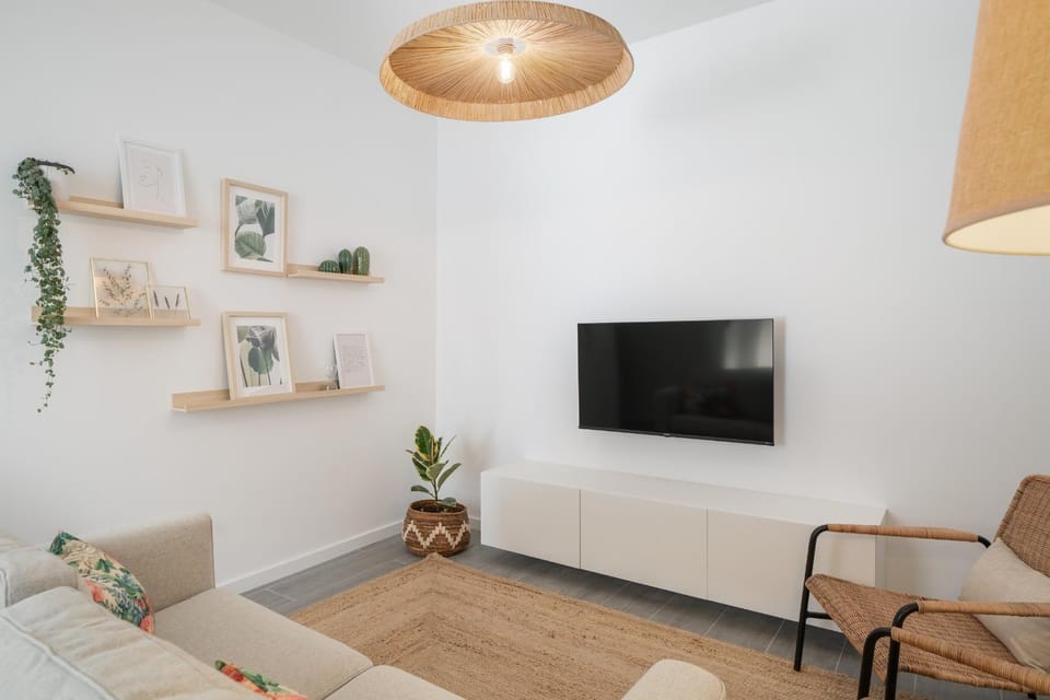 TV and multimedia, Living room