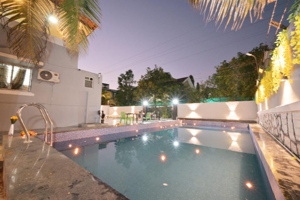 Night, Natural landscape, Pool view, Swimming pool, sunbed