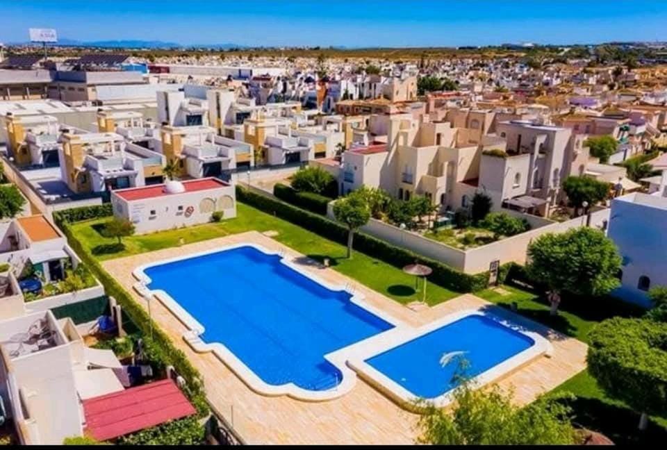 Bird's eye view, Pool view, Swimming pool