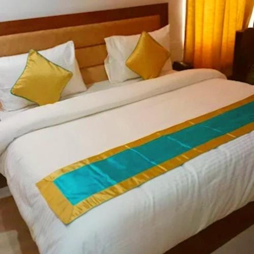 Hotel Adithya Hotel in Uttarakhand