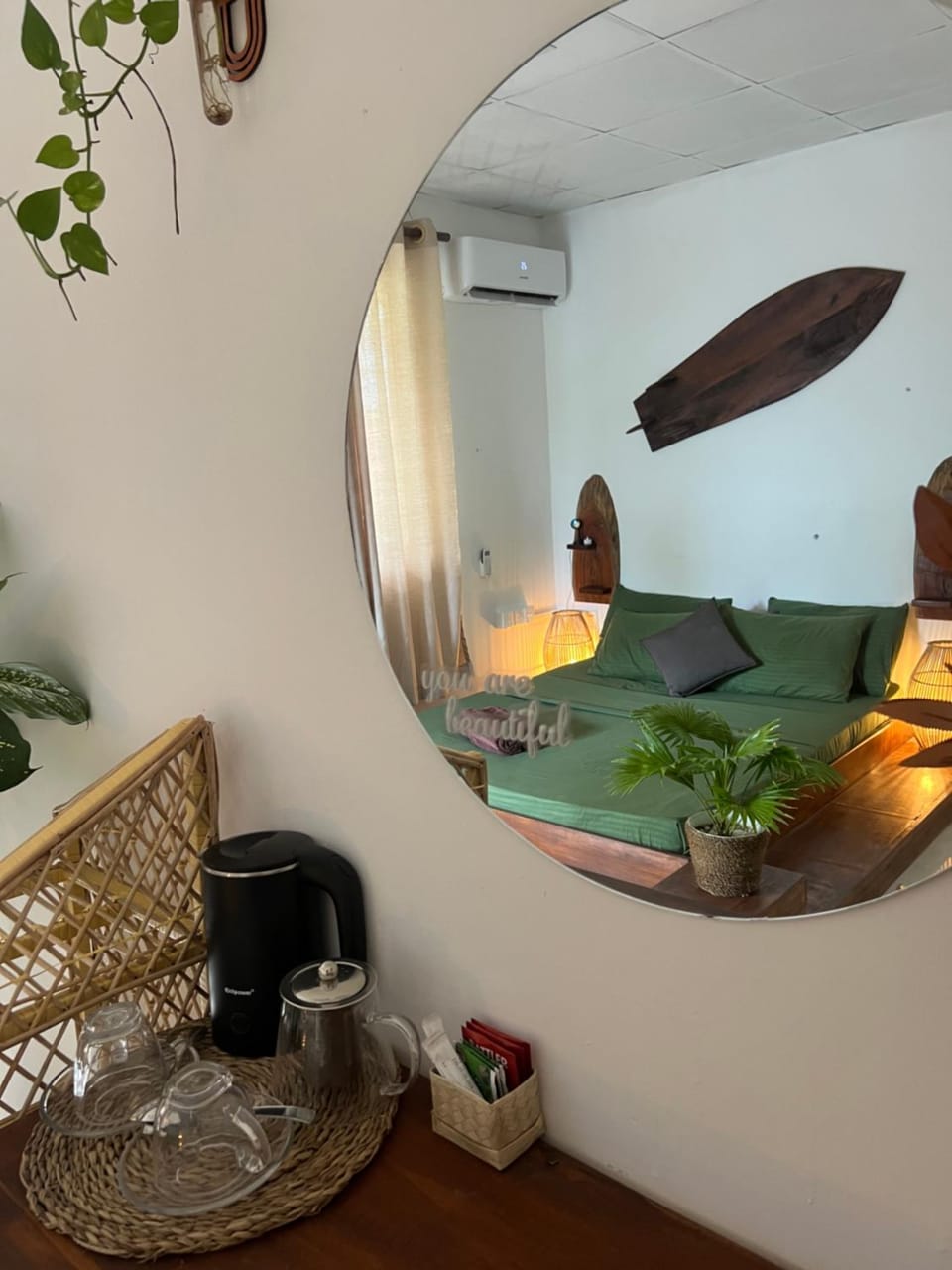 AmoreBay Hotel in Mirissa