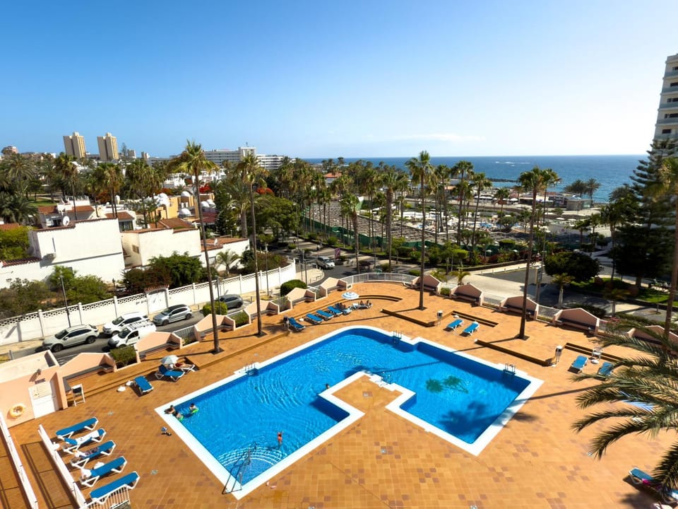 Day, Beach, City view, Pool view, Sea view, Swimming pool
