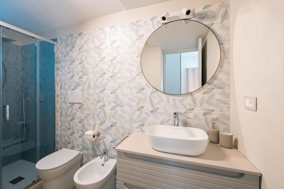 Shower, Toilet, Bathroom, bidet