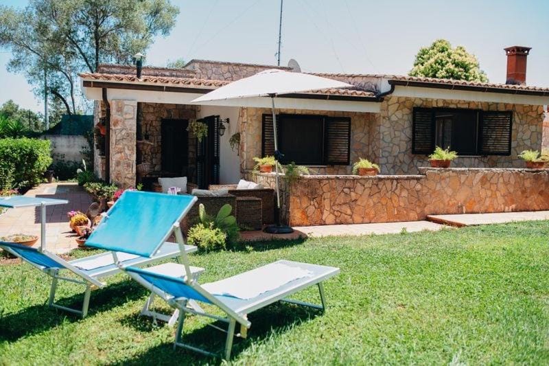Villa Silvana tra natura e mare Villa in Apulia