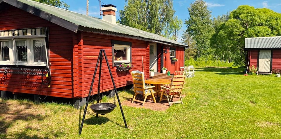 Tines stuga House in Norrbotten County, Sweden