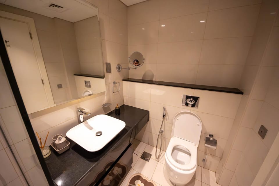 Mejestic Studio Apartment in Dubai