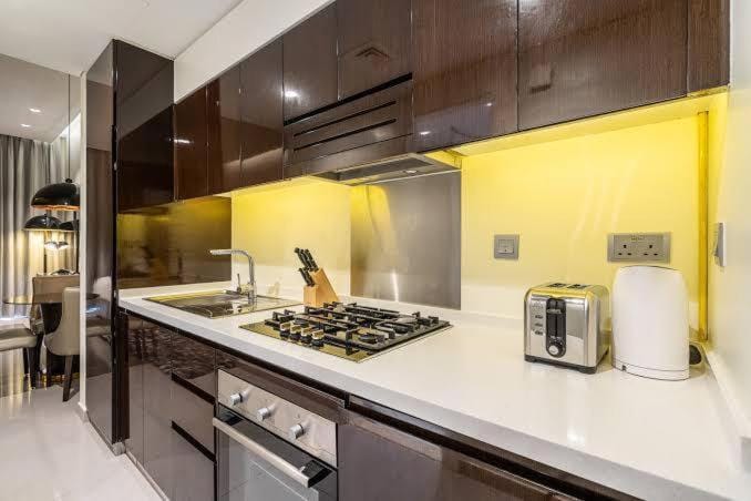 Mejestic Studio Apartment in Dubai