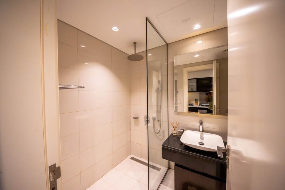 Mejestic Studio Apartment in Dubai