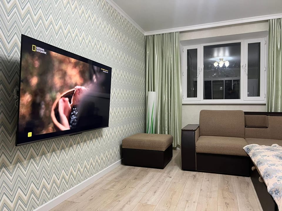 TV and multimedia, Seating area