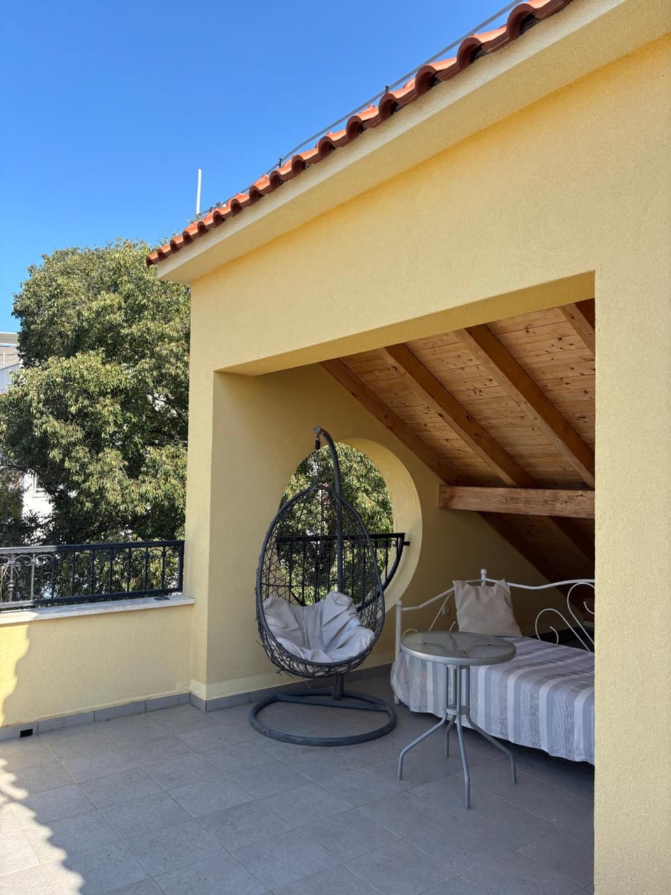 Balcony/Terrace, Balcony/Terrace