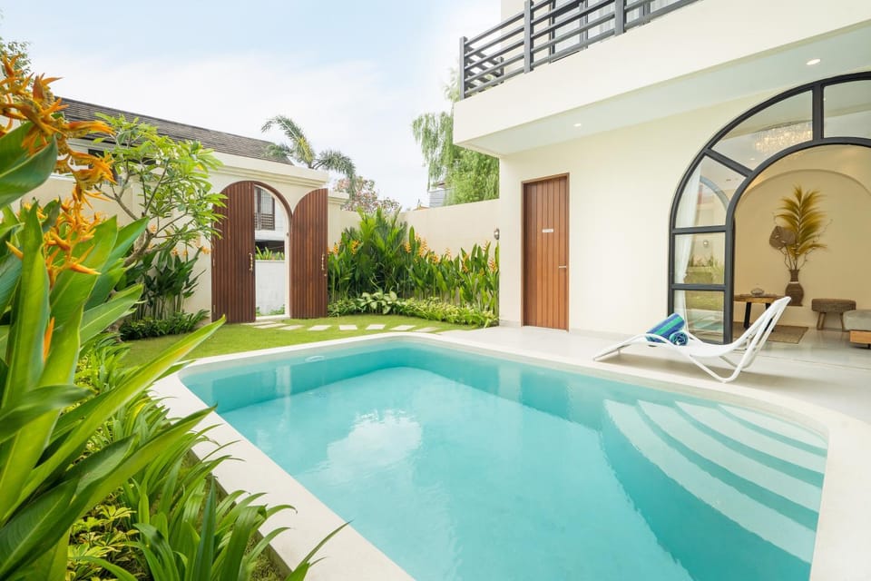 Patio, Pool view