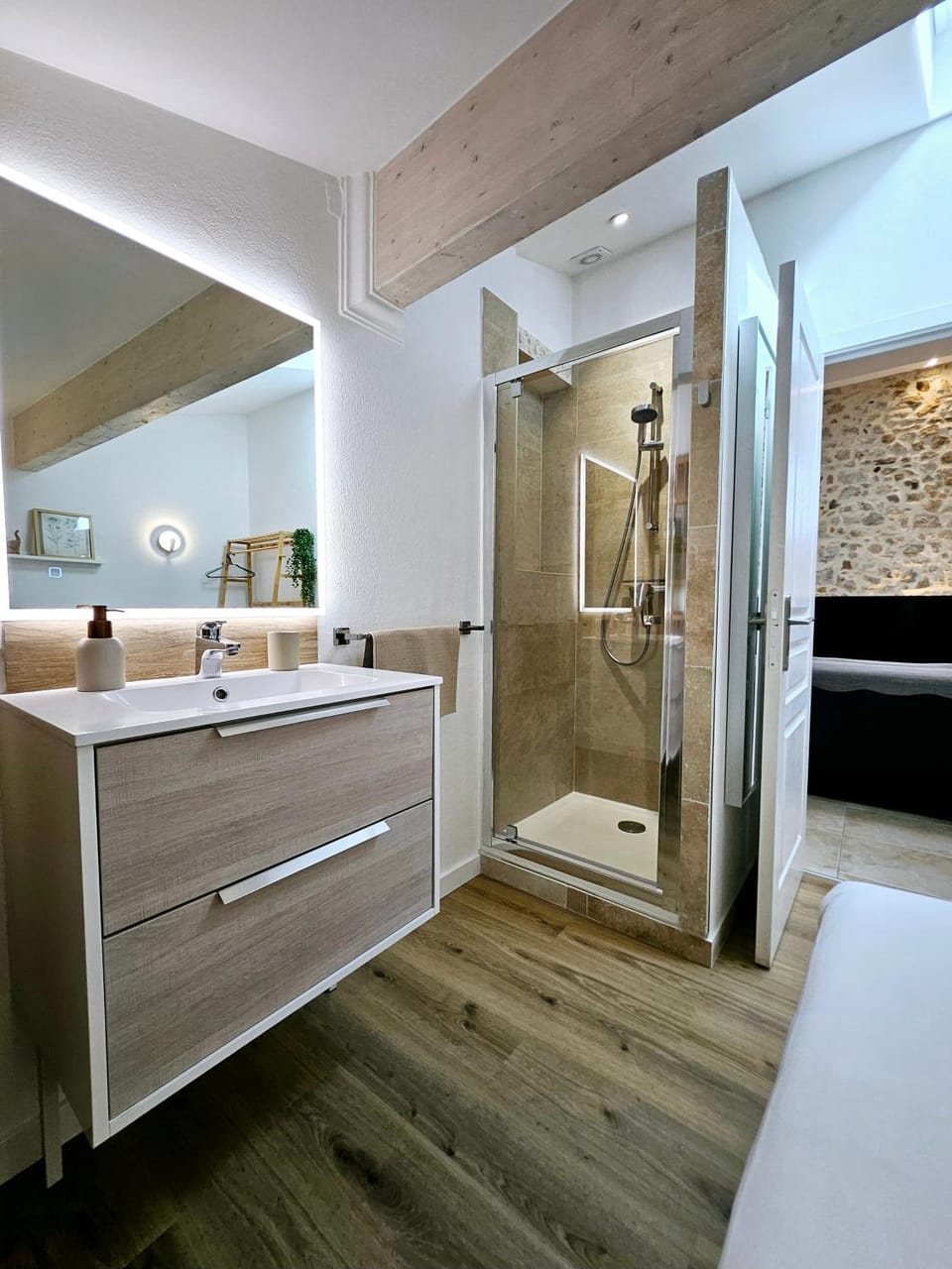 Shower, Bathroom
