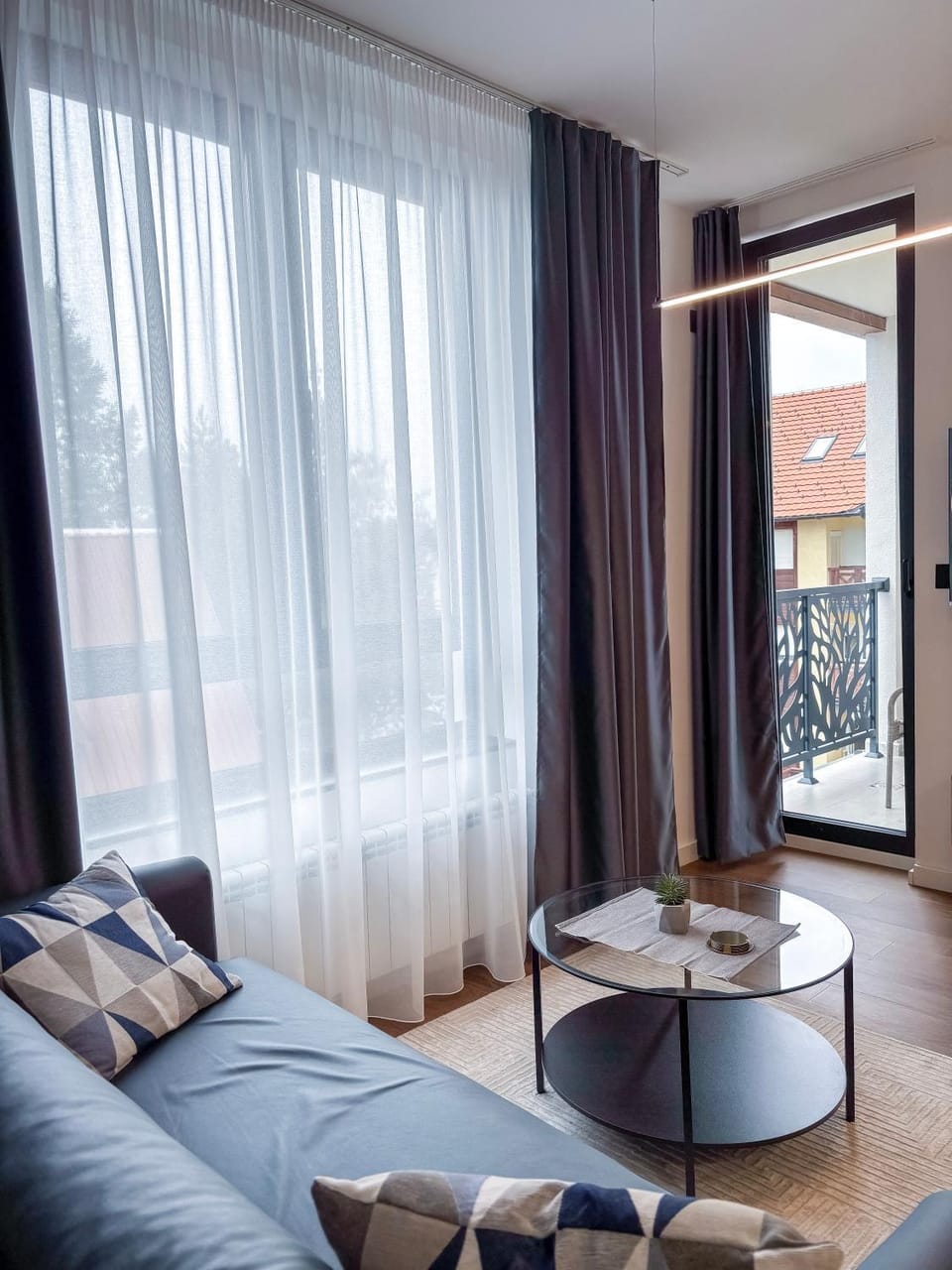 View (from property/room), Balcony/Terrace, Balcony/Terrace, Living room, Bedroom, Family