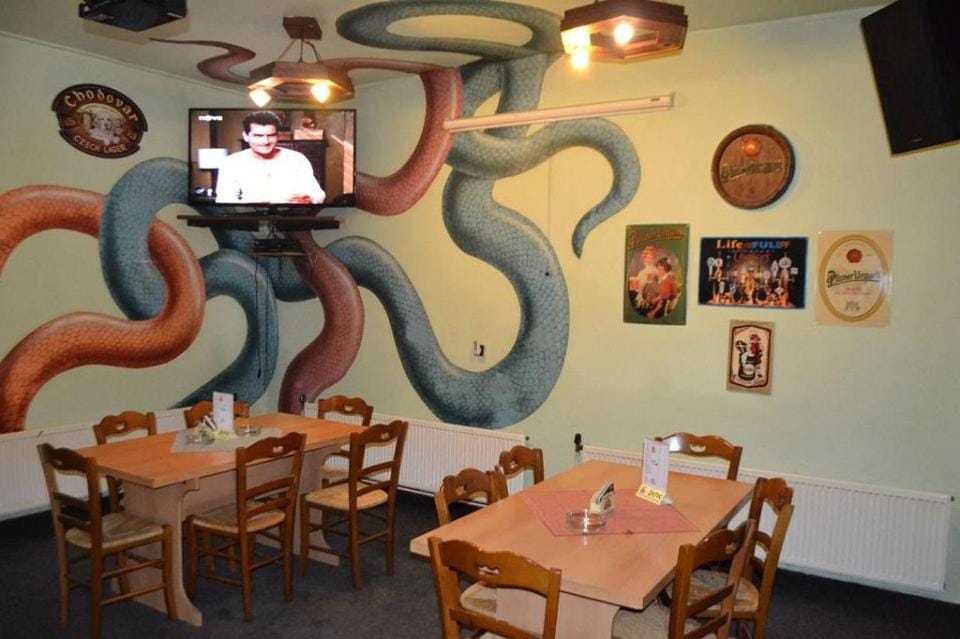 Lounge or bar