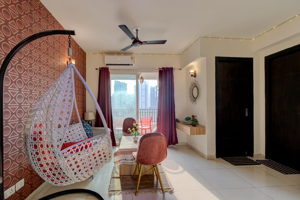 Whispering Willows by Royal rooms Apartment in Noida