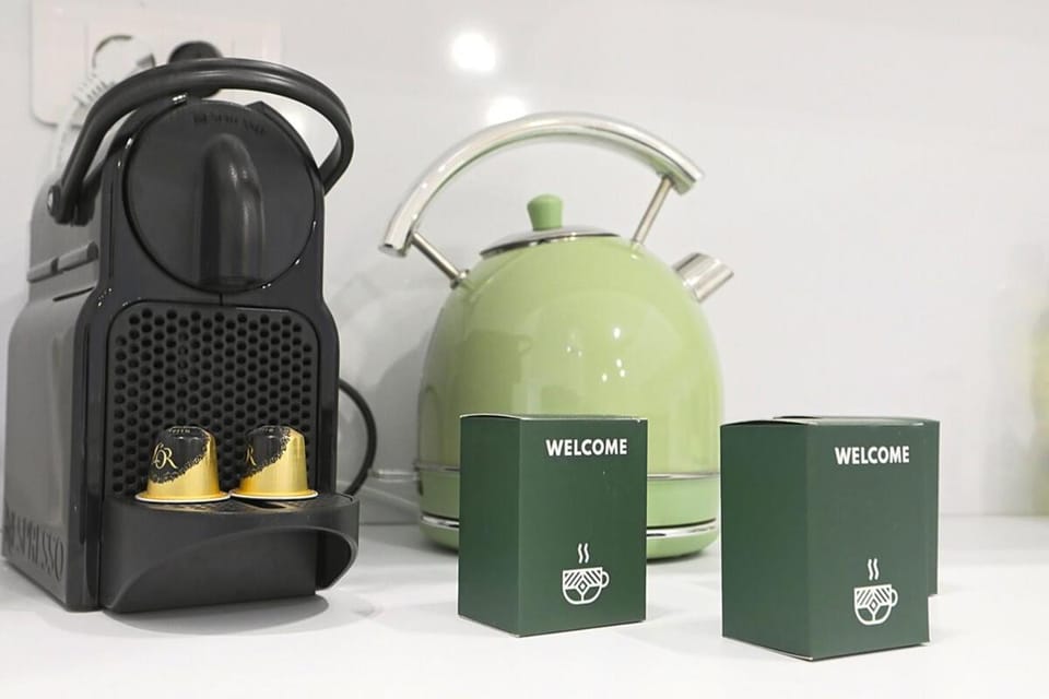 Coffee/tea facilities, Kitchen or kitchenette