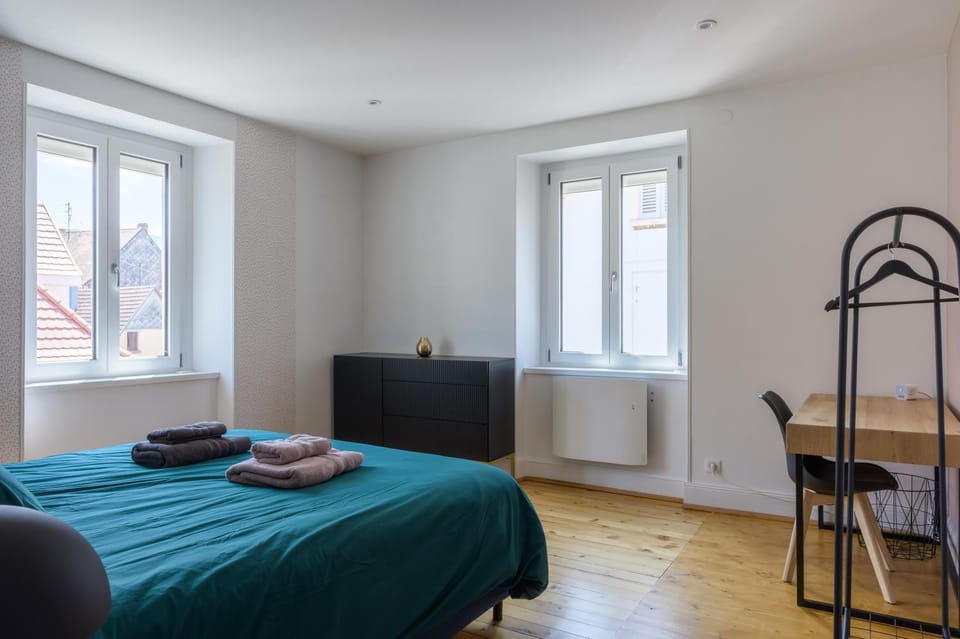 Living room, Bedroom