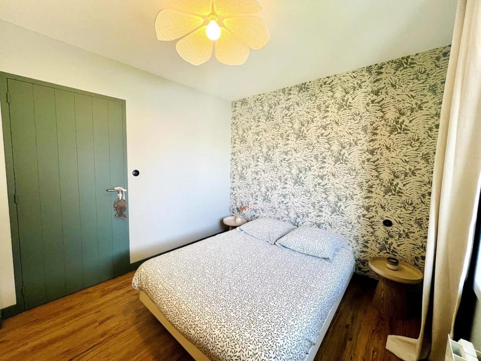 L'Aparté - Jardin privatif House in La Rochelle