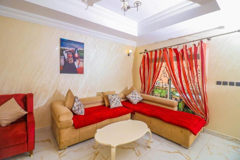 Blue Mirage évasion mer & piscine privée à sidi bouzid Villa in Casablanca-Settat