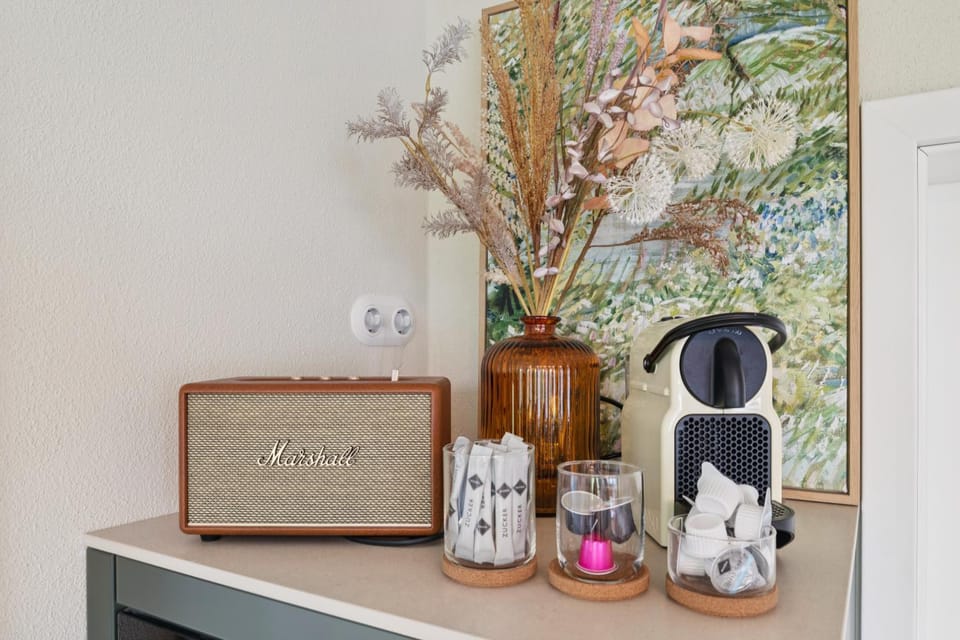 Coffee/tea facilities, Kitchen or kitchenette, kitchen