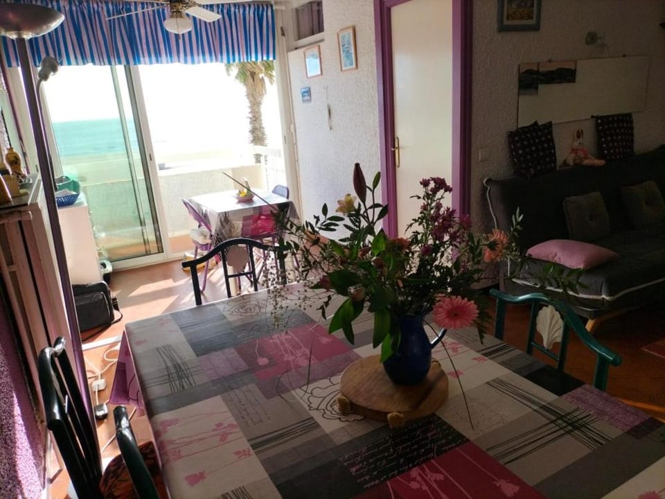 Appartement Front de Mer Apartment in Canet-en-Roussillon