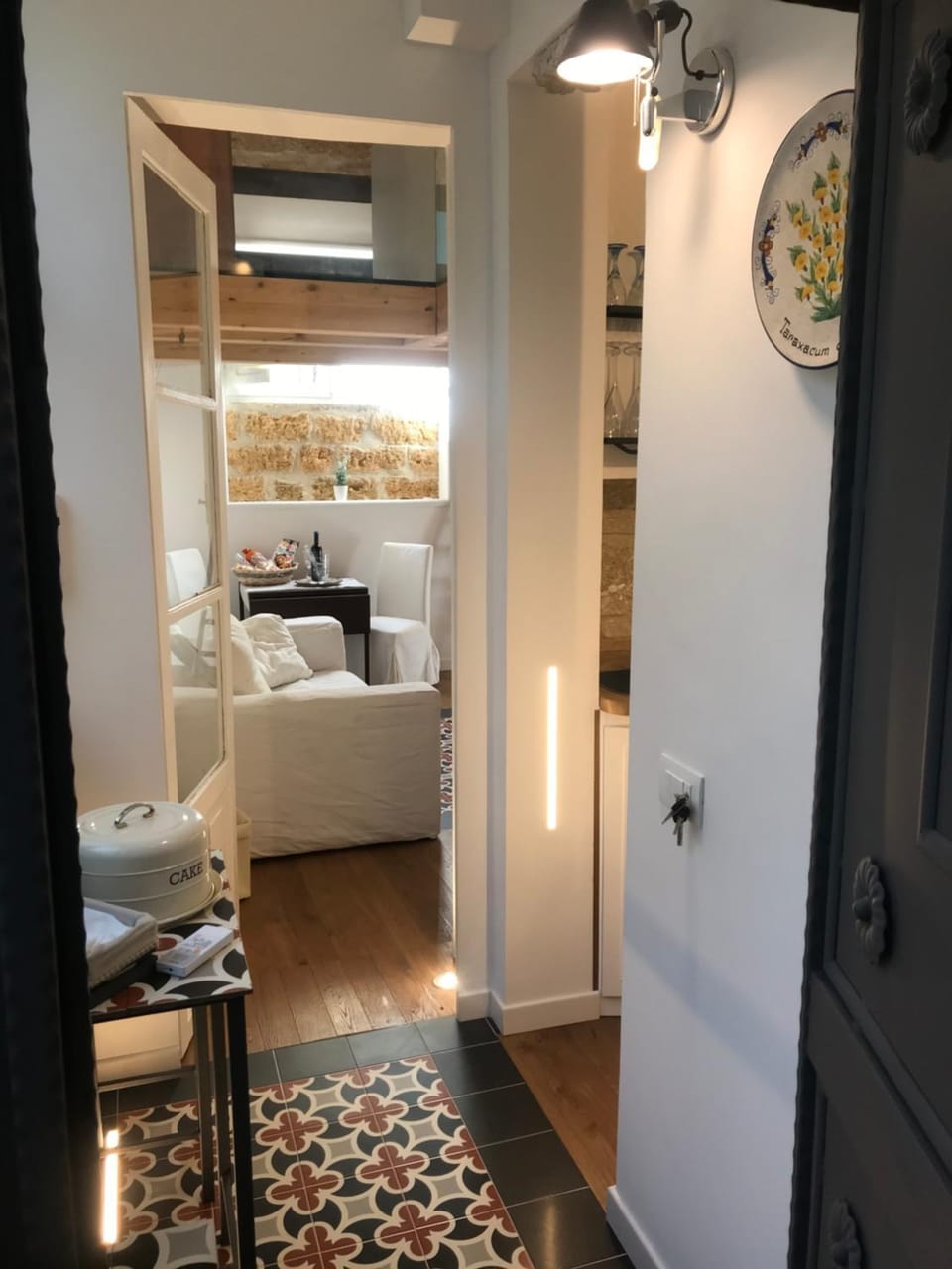 Photo of the whole room