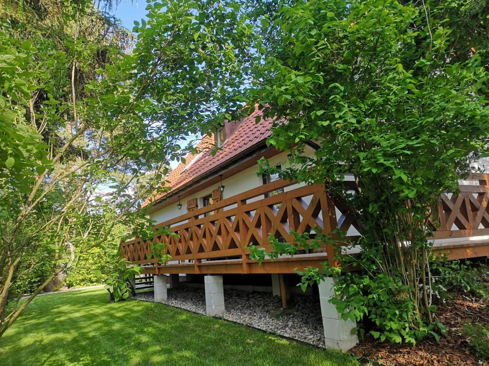 Bajkowy Domek Nad Samym Jeziorem House in Poland