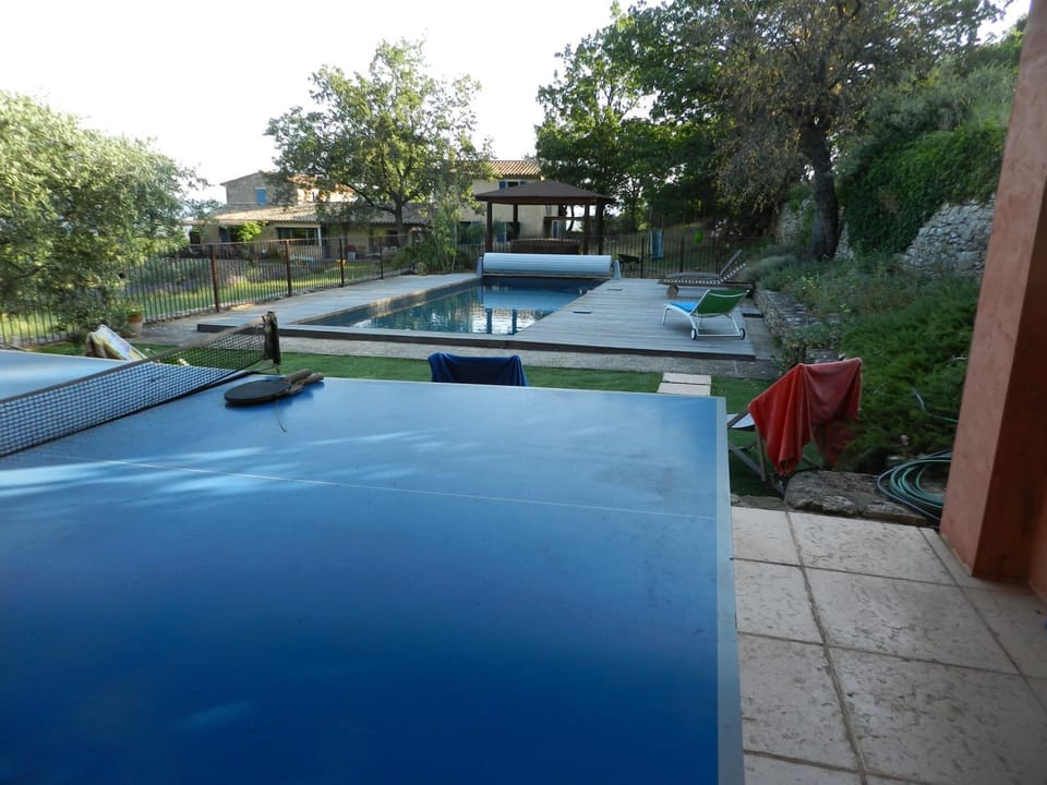 Vues imprenables, calme, nature, confort Apartment in Bonnieux