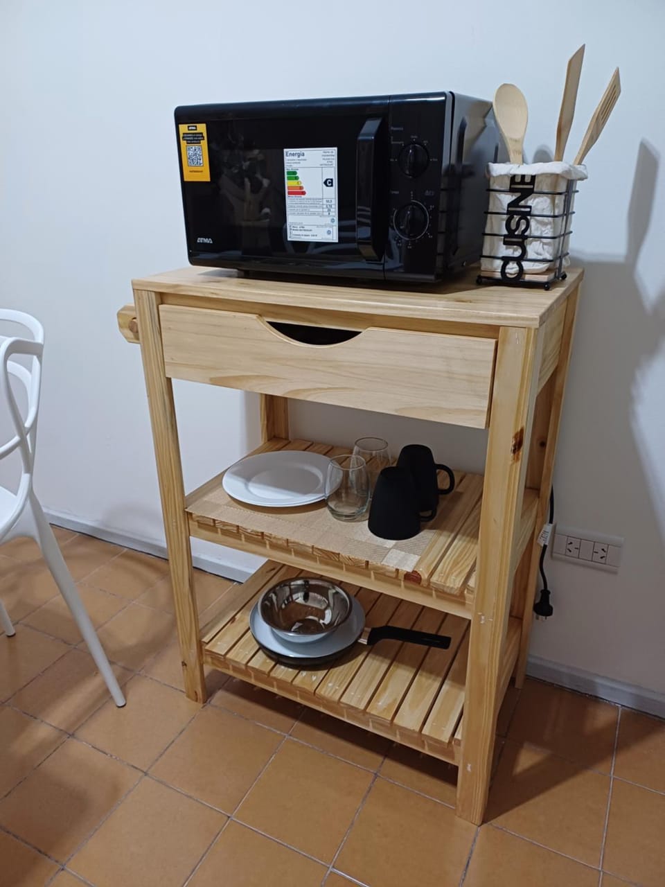 Kitchen or kitchenette