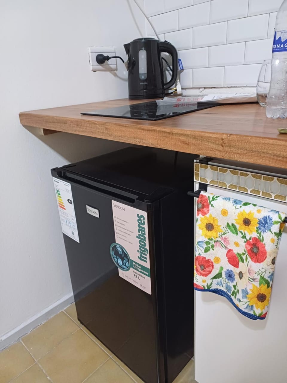 Coffee/tea facilities, Kitchen or kitchenette
