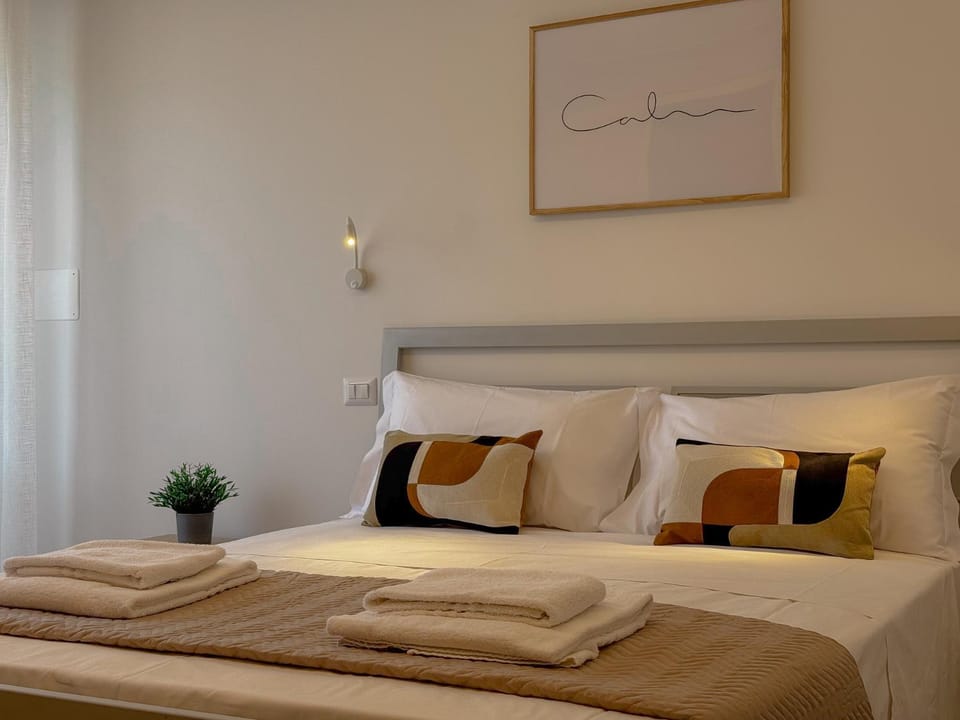 Eleganza & Comfort a 2 Minuti dal Mare by Host Hero Apartment in Civitanova Marche