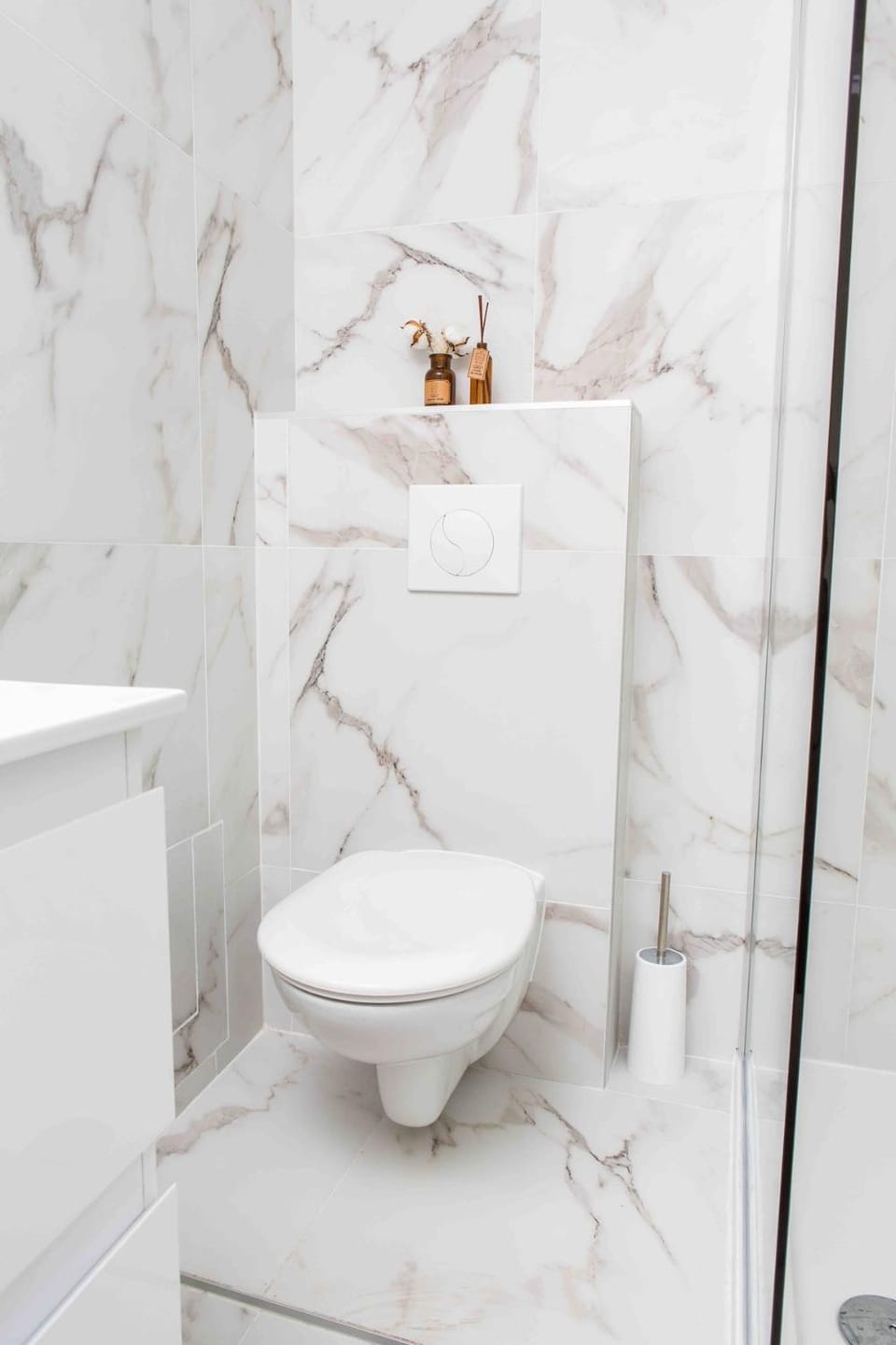 Toilet, Bathroom