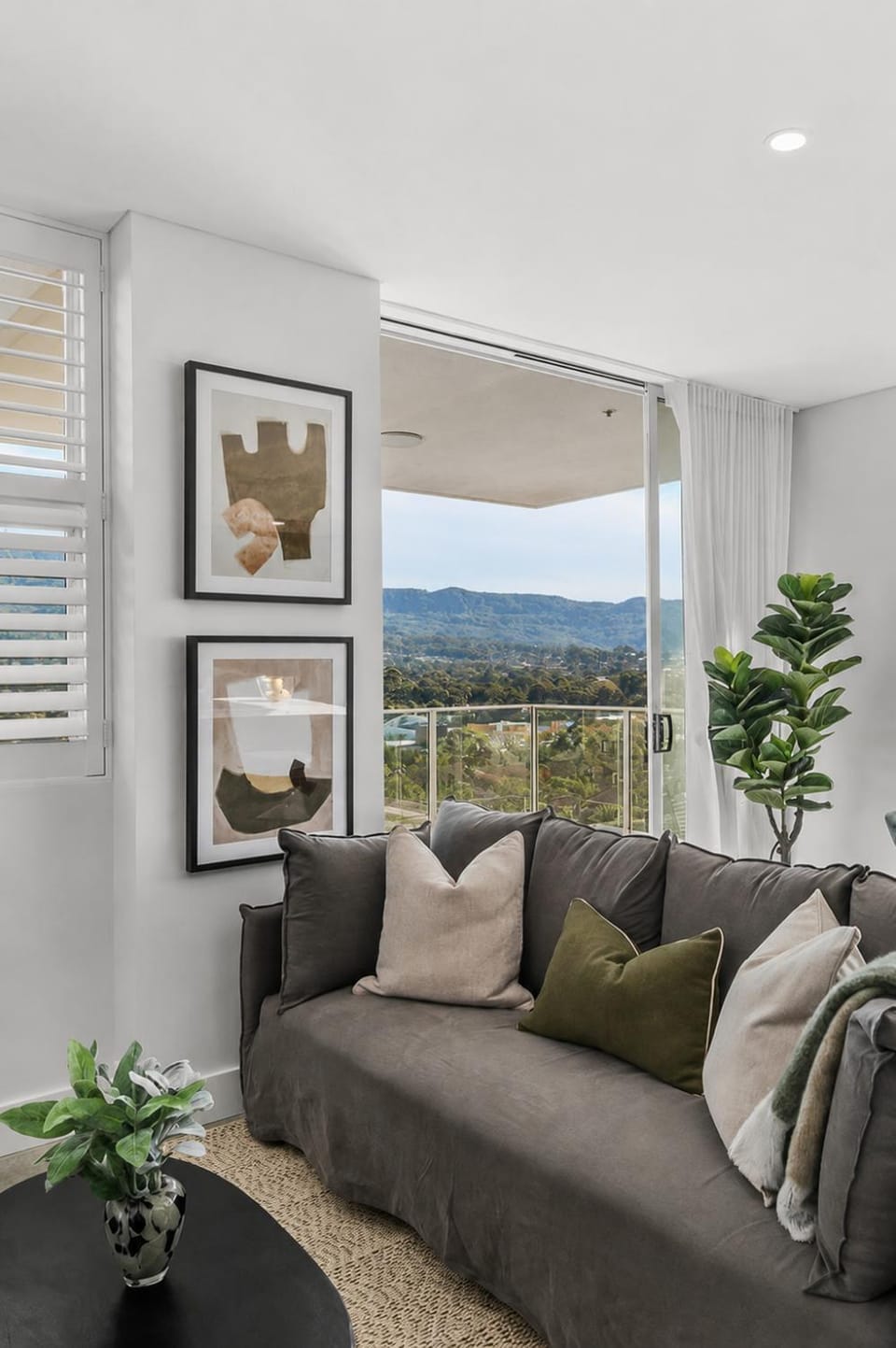 Living room, Mountain view
