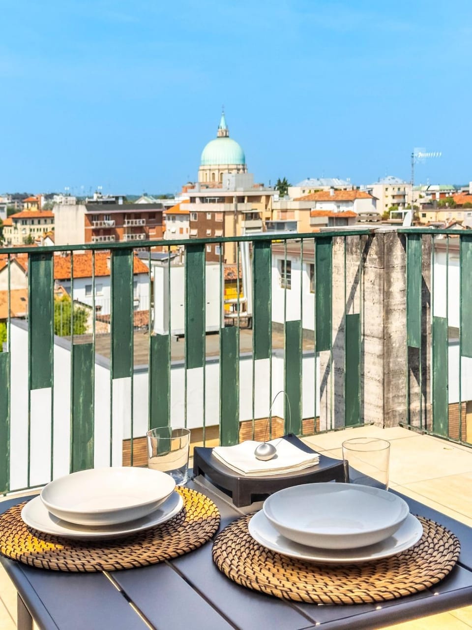Luminosissimo Attico con Vista Panoramica su Udine Apartment in Friuli-Venezia Giulia