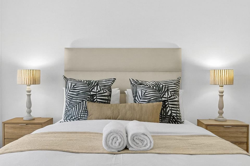 Bedroom, Sea view